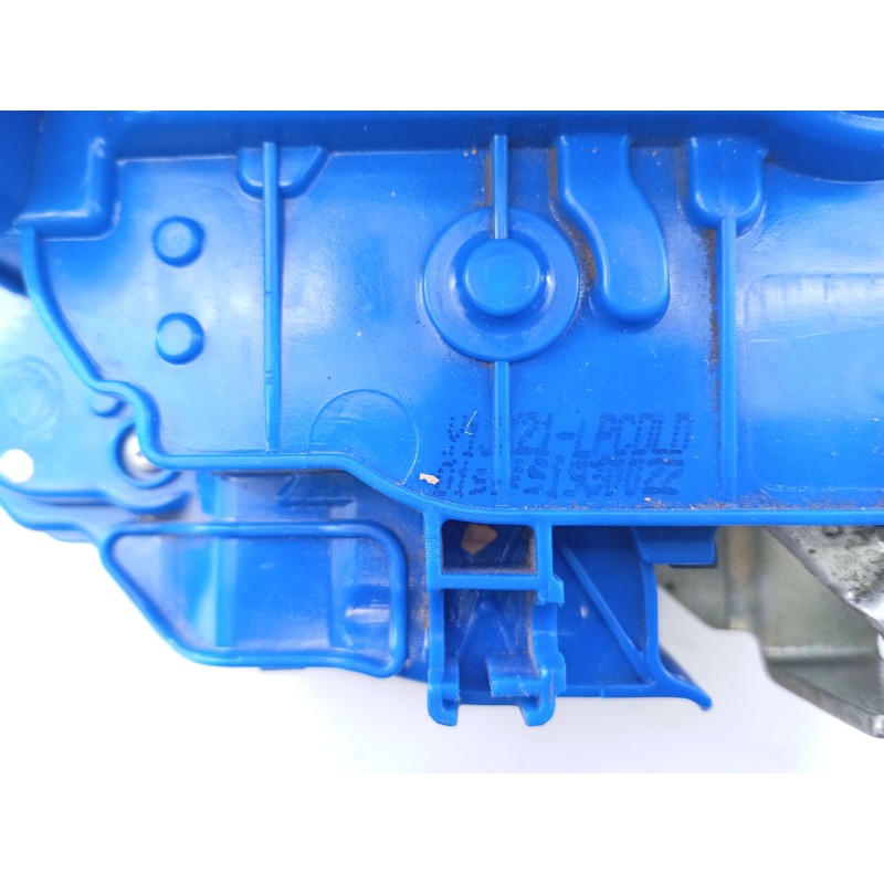 Recambio de cerradura puerta trasera derecha para fiat 500 l living (351) pop star referencia OEM IAM 01551930022  