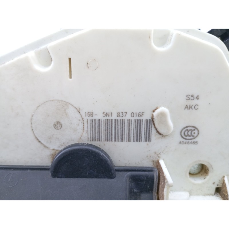 Recambio de cerradura puerta delantera derecha para volkswagen tiguan trend referencia OEM IAM 5N1837016F  