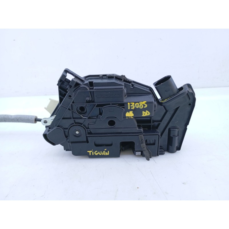 Recambio de cerradura puerta delantera derecha para volkswagen tiguan trend referencia OEM IAM 5N1837016F  