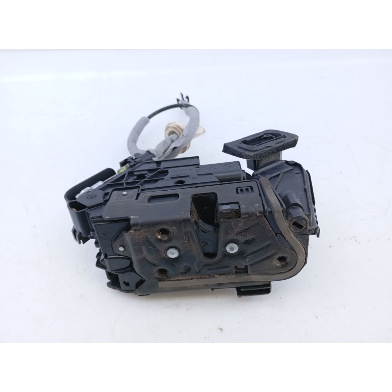 Recambio de cerradura puerta delantera derecha para seat ibiza (kj1) style referencia OEM IAM 5TB837016A  