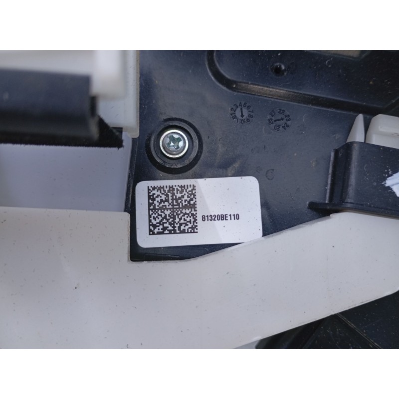 Recambio de cerradura puerta delantera derecha para hyundai kona 2 1.0 tgdi referencia OEM IAM   