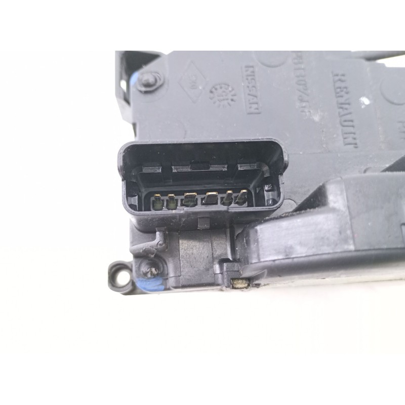 Recambio de cerradura puerta delantera derecha para renault master kasten l1h2 hka 3,3t referencia OEM IAM   