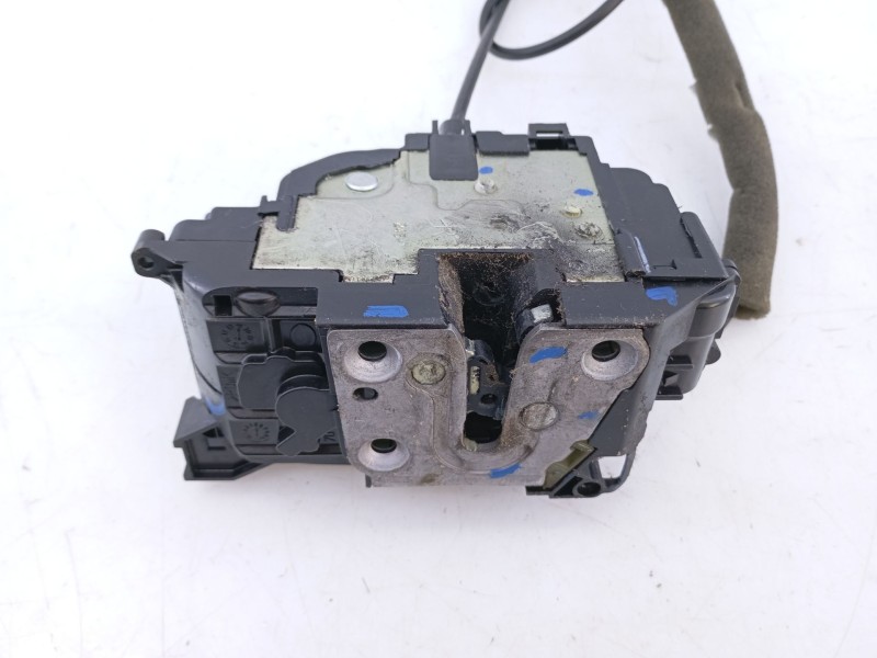 Recambio de cerradura puerta delantera derecha para renault master kasten l1h2 hka 3,3t referencia OEM IAM   