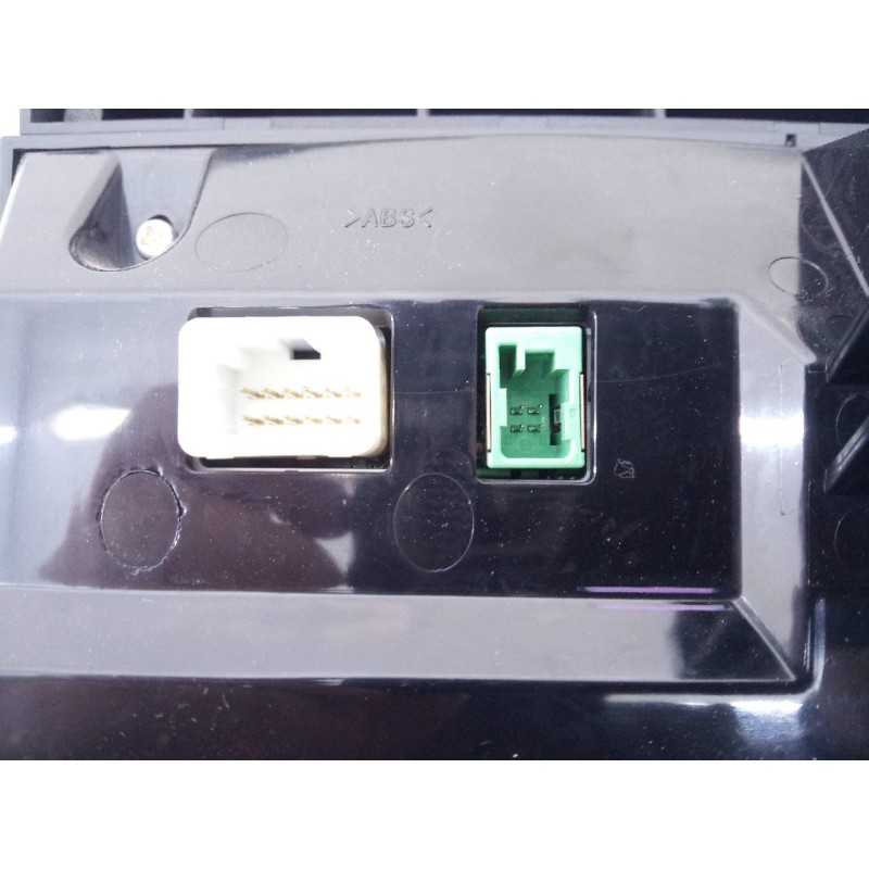 Recambio de sistema navegacion gps para infiniti q50 premiun referencia OEM IAM 253916HA4B 283952V73A E3-B4-36-3