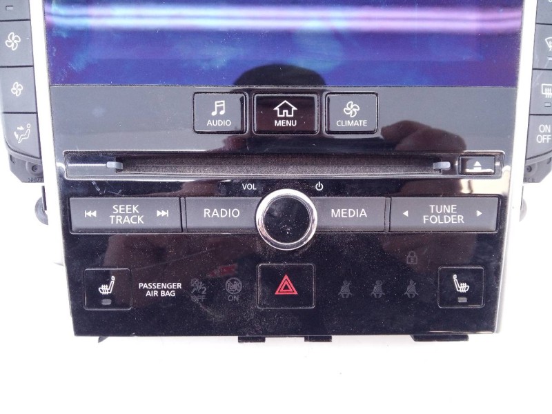 Recambio de sistema navegacion gps para infiniti q50 premiun referencia OEM IAM 253916HA4B 283952V73A E3-B4-36-3