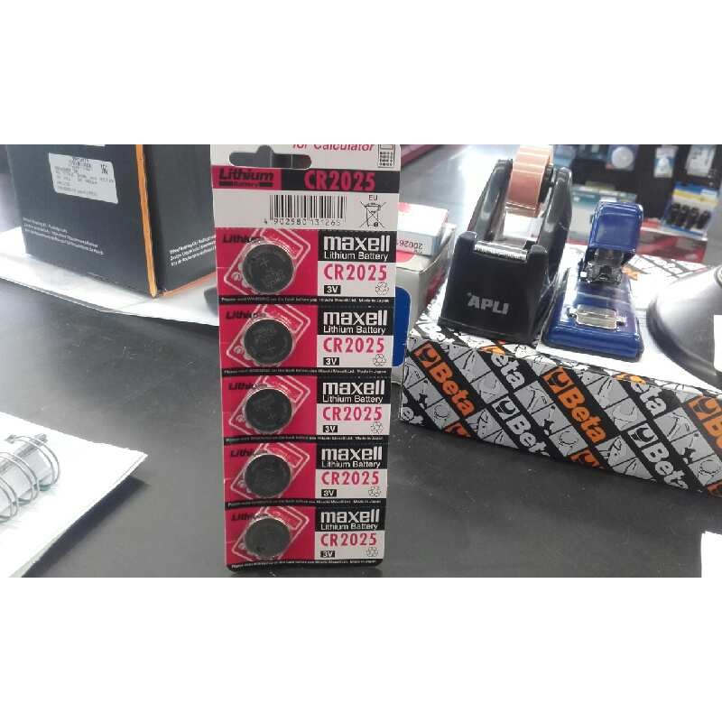 Recambio de ferreteria para universal pilas boton litio maxel cr2025 referencia OEM IAM 19040815 NUEVO TIENDA