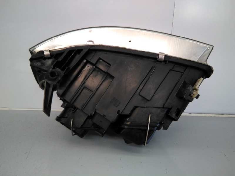 Recambio de faro derecho para audi a6 berlina (4b2) referencia OEM IAM   E1-B6-25-2
