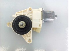 MOTOR ELEVALUNAS DELANTERO IZQUIERDO A2048200142 971133100 E1-A2-6-2