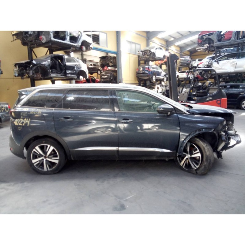 peugeot 5008 del año 2018