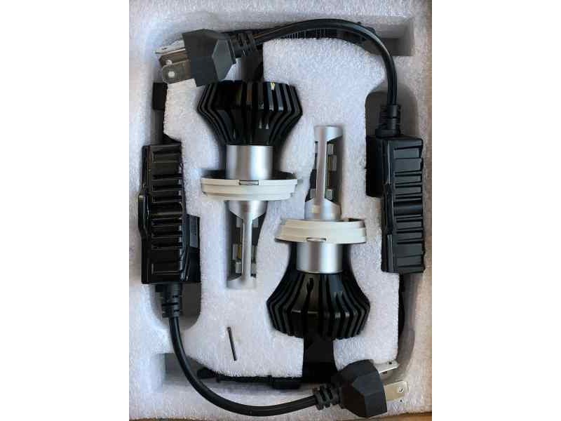Recambio de kit bombillas leds para universal kit bombillas leds h4 36kw 4000lm 6500k referencia OEM IAM MOD7744A NUEVO ESTANTER