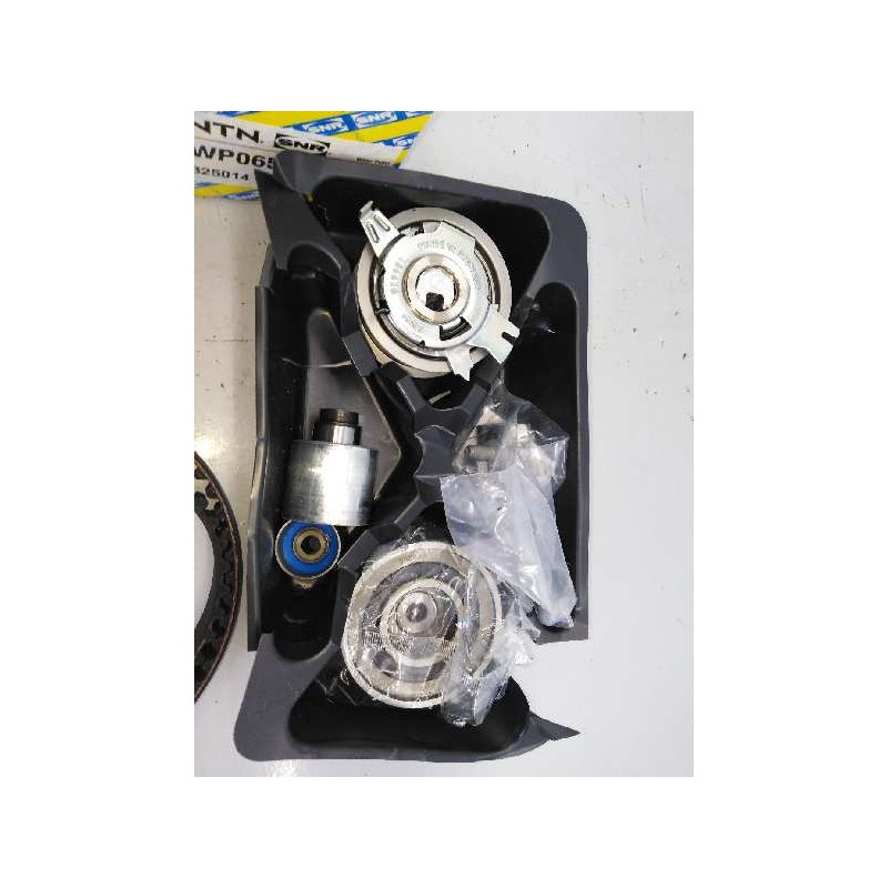 Recambio de kit distribucion con bomba de agua para audi a3 (8p) 2.0 tdi referencia OEM IAM 0569KVW NUEVO T1-1-B8-3