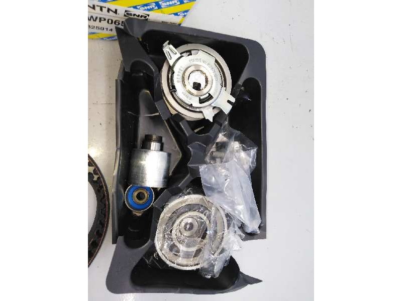Recambio de kit distribucion con bomba de agua para audi a3 (8p) 2.0 tdi referencia OEM IAM 0569KVW NUEVO T1-1-B8-3