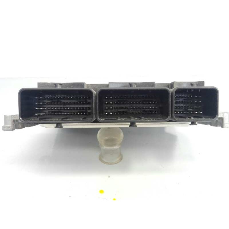 Recambio de centralita motor uce para renault kangoo expression referencia OEM IAM 237106319R 0281032885 