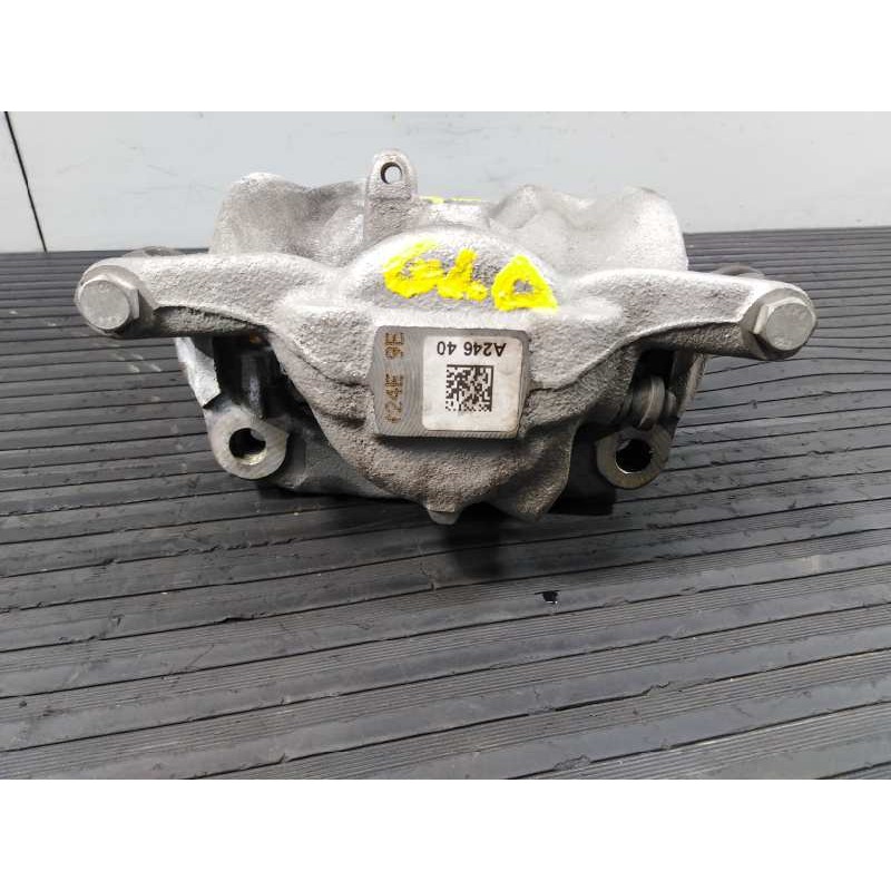 Recambio de pinza freno delantera derecha para mercedes-benz clase gla (w156) gla 200 cdi (156.908) referencia OEM IAM A24640  P