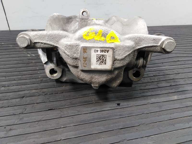 Recambio de pinza freno delantera derecha para mercedes-benz clase gla (w156) gla 200 cdi (156.908) referencia OEM IAM A24640  P