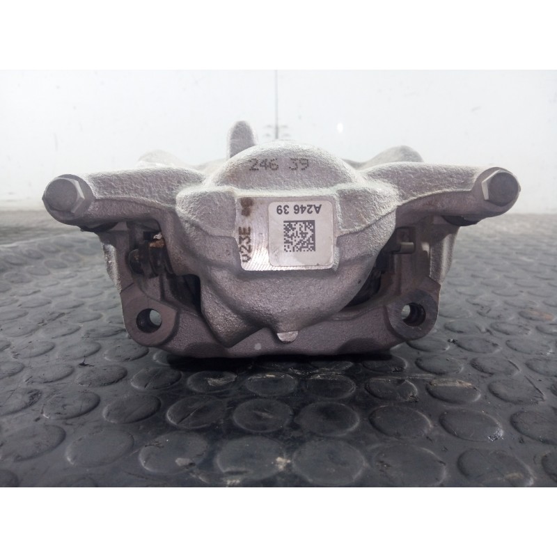 Recambio de pinza freno delantera izquierda para mercedes-benz clase gla (w156) gla 200 cdi (156.908) referencia OEM IAM A24639 