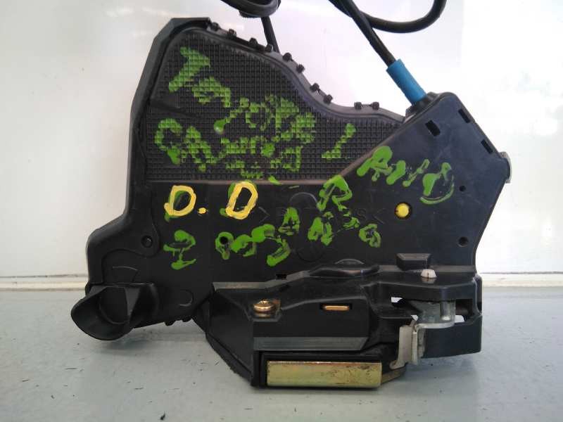 Recambio de cerradura puerta delantera derecha para toyota land cruiser (j15) referencia OEM IAM 64504220  E2-B4-30-2