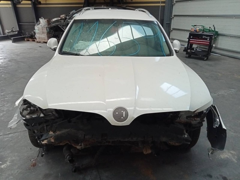 skoda superb combi (3t5) del año 2013