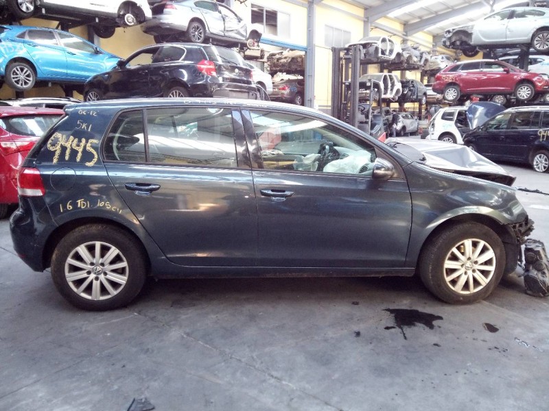 volkswagen golf vi (5k1) del año 2010