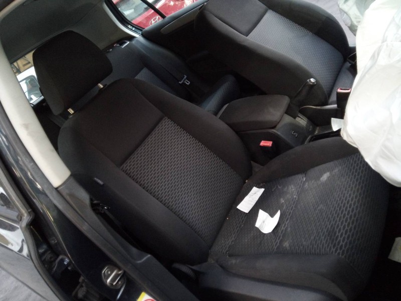 volkswagen golf vi (5k1) del año 2010