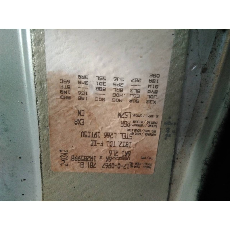 seat ibiza (6k1) del año 2001