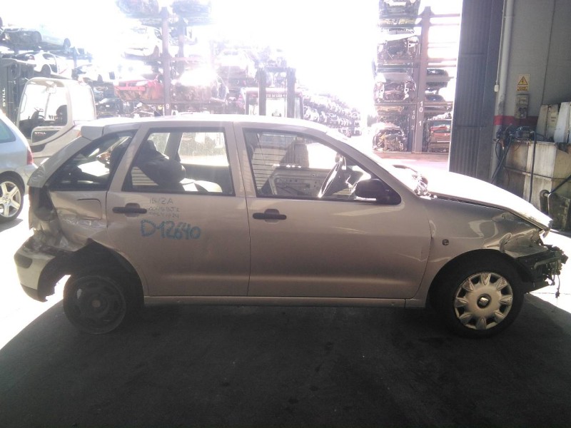 seat ibiza (6k1) del año 2001