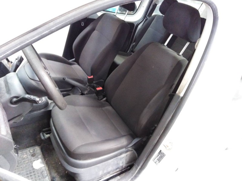 volkswagen caddy furgón/kombi del año 2019