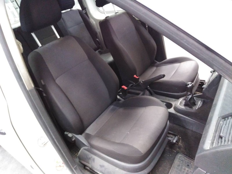 volkswagen caddy furgón/kombi del año 2019