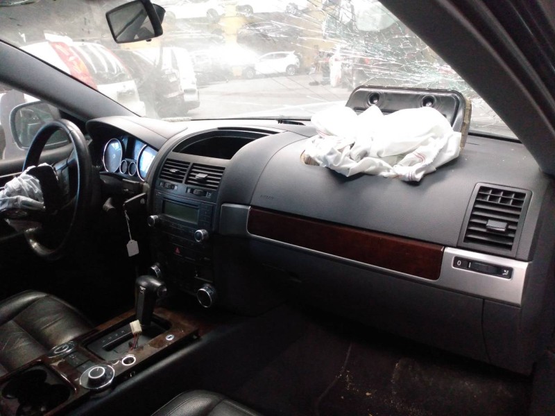 volkswagen touareg (7l6) del año 2006