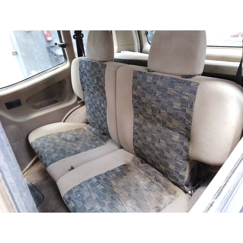 nissan terrano/terrano.ii (r20) del año 2001