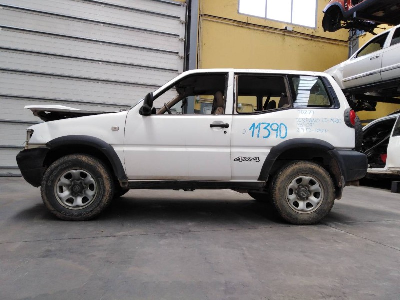 nissan terrano/terrano.ii (r20) del año 2001