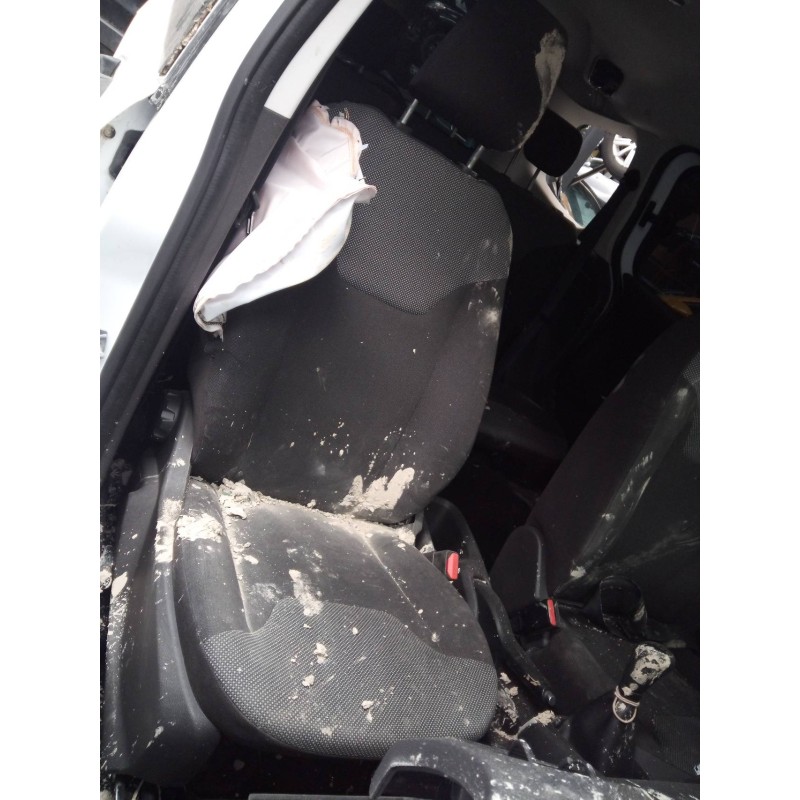 ford tourneo courier (c4a) del año 2013