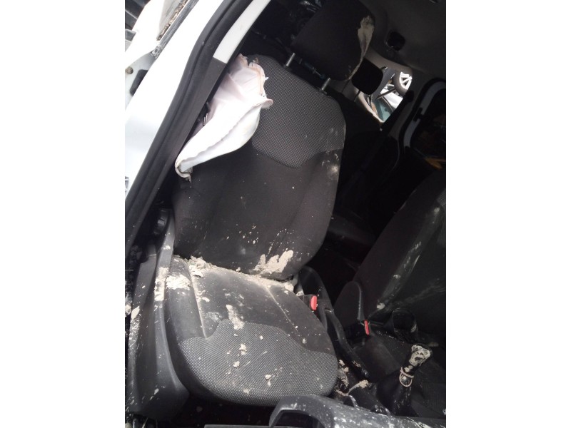 ford tourneo courier (c4a) del año 2013