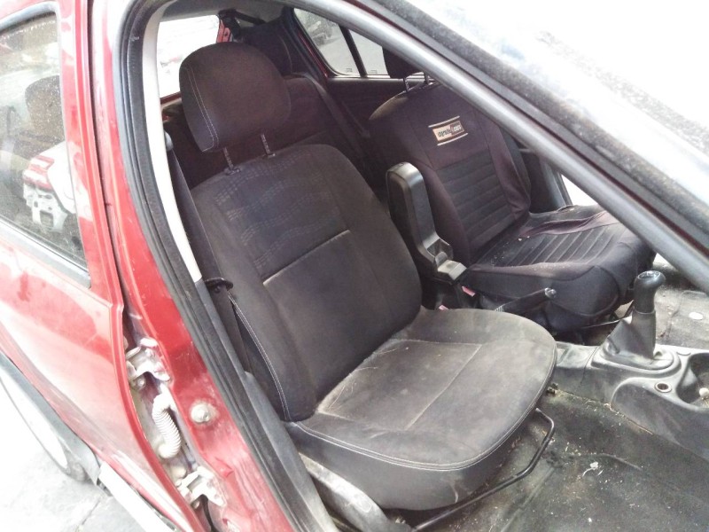 dacia sandero del año 2012