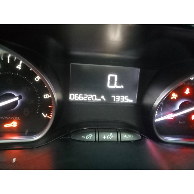 peugeot 2008 (--.2013) del año 2019