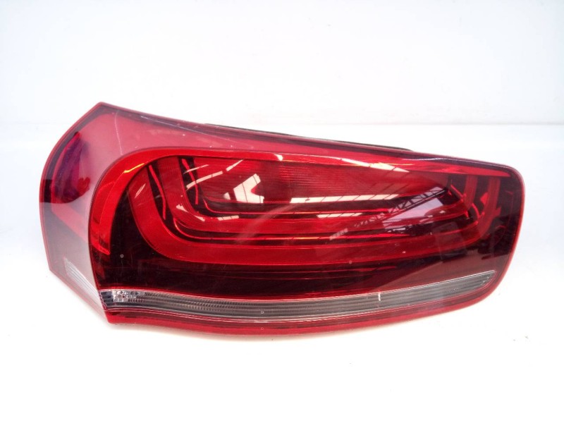 Recambio de piloto trasero izquierdo para citroën c4 picasso feel referencia OEM IAM   E1-A4-38-1