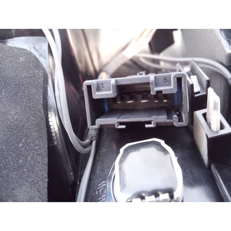 Recambio de piloto trasero izquierdo para citroën c4 picasso feel referencia OEM IAM   E1-A4-38-1