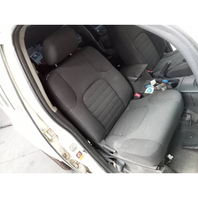 nissan pathfinder (r51) del año 2005