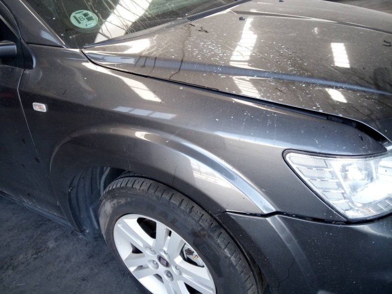 Recambio de aleta delantera derecha para fiat freemont (345) lounge referencia OEM IAM   