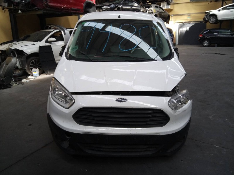 ford transit courier del año 2018