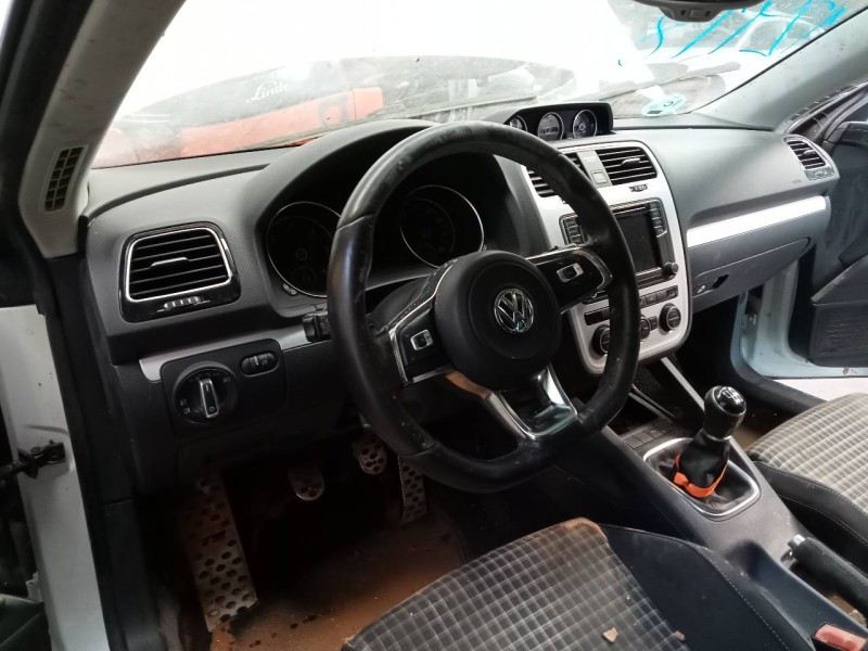 volkswagen scirocco (138) del año 2016