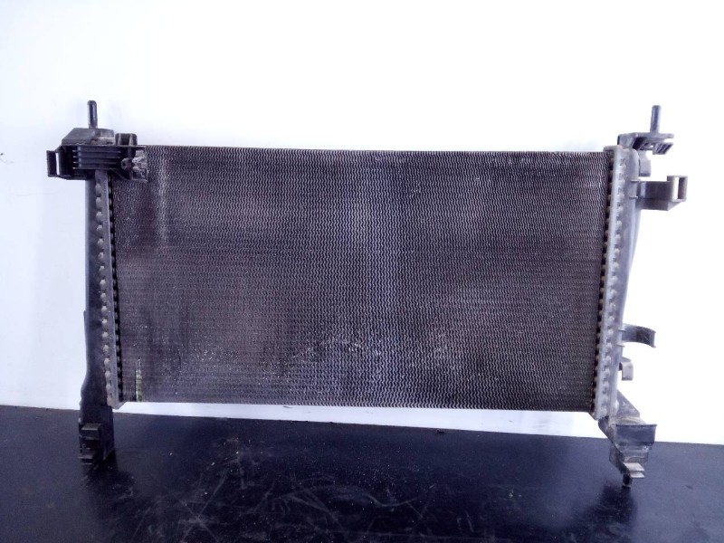 Recambio de radiador agua para citroën nemo sx referencia OEM IAM 51780666 L8071002 P2-A6-18