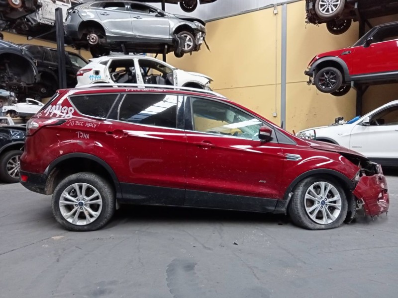 ford kuga (cbs) del año 2016
