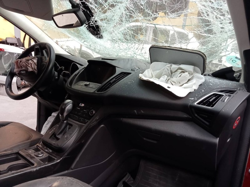 ford kuga (cbs) del año 2016