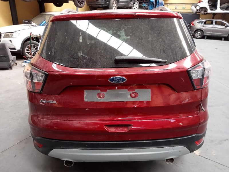 ford kuga (cbs) del año 2016