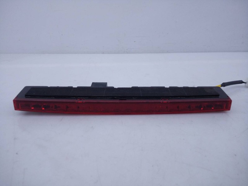 Recambio de luz central de freno para hyundai i30 fastback tecno referencia OEM IAM 92700G4110  E2-B5-54-1
