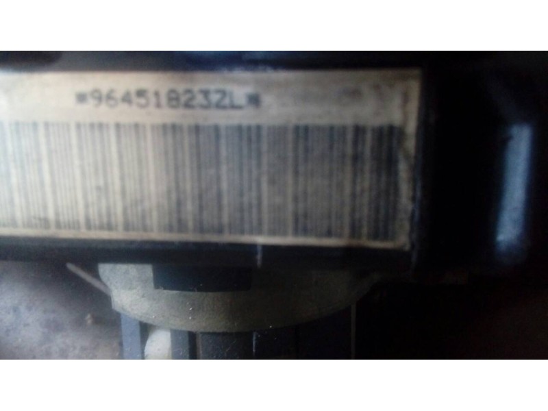 citroën xsara berlina del año 2001