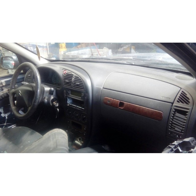 citroën xsara berlina del año 2001