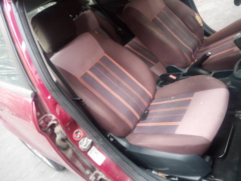 ford fiesta (cb1) del año 2010