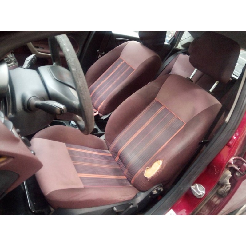 ford fiesta (cb1) del año 2010